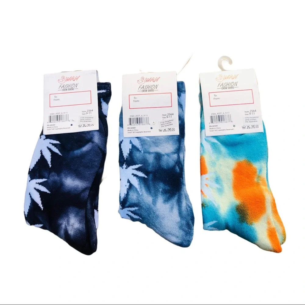 Weed Tie Dye Crew Socks 3 Pack Marijuana Leaf NWT